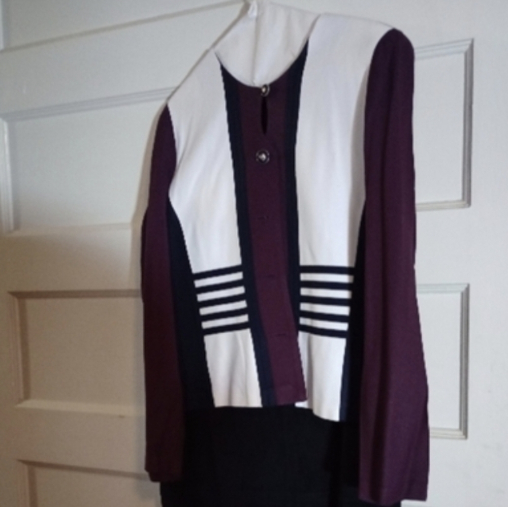 Perceptions Size 10 jacket (Can393)